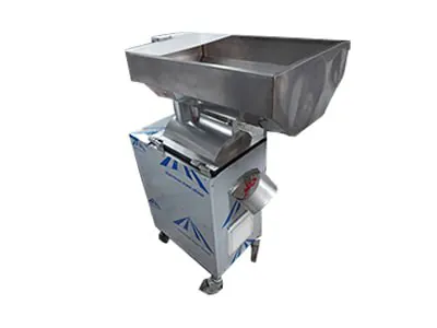 آب گوجه گیری ۱۰۰۰ کیلو